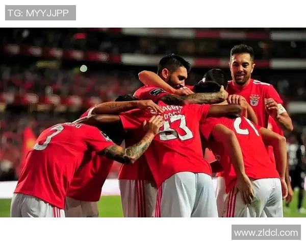 英超精彩对决波尔图大胜本菲卡帽子戏法引爆全场热情